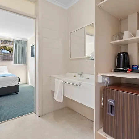 Comfort Inn Devonport Exterior photo