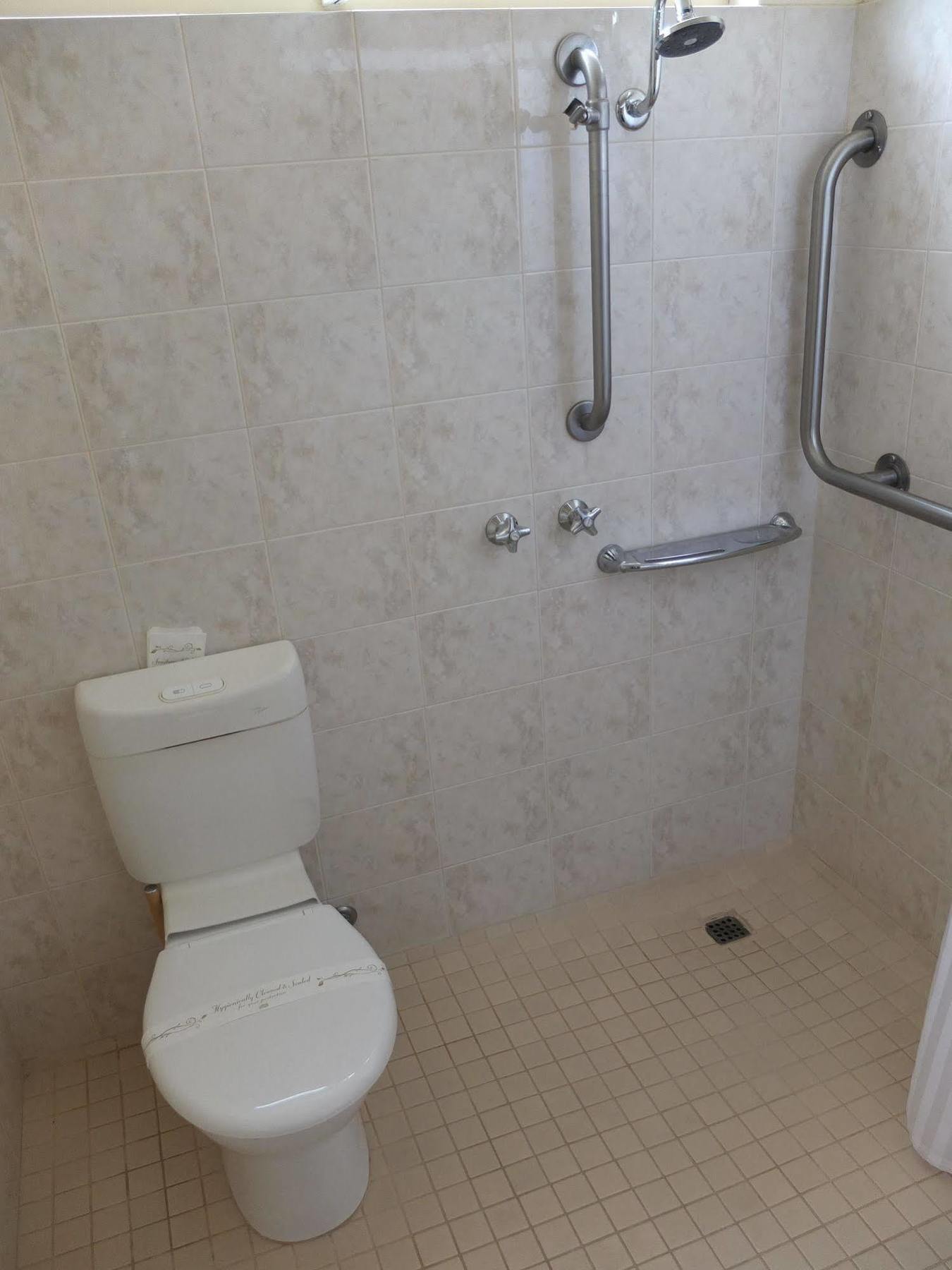 Comfort Inn 3*
